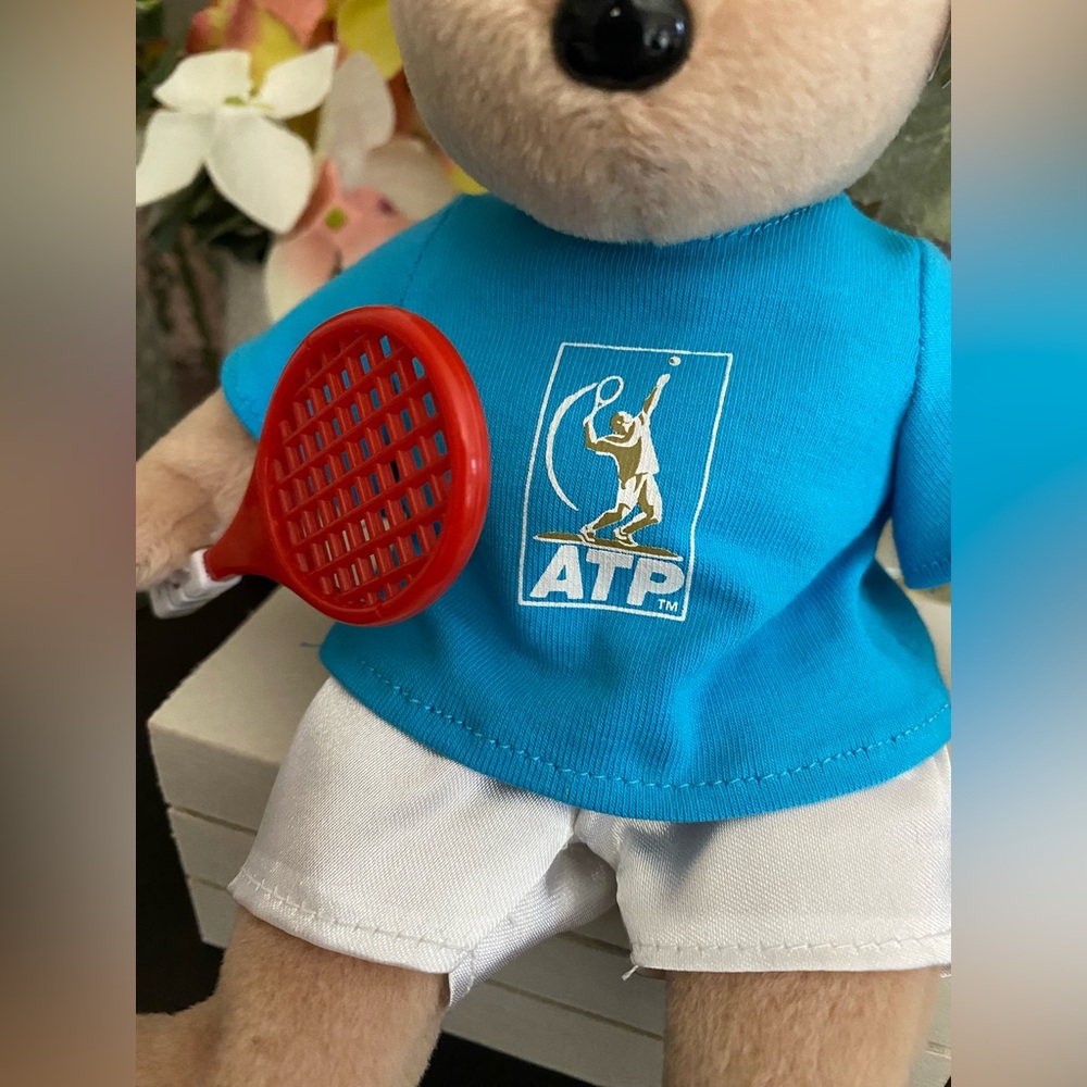 🆕🎾 RETIRED EXTREMELY RARE TY BEANIE BABY BEAR “FEDER-BEAR”. ROGER FEDERER BEAR! - Picture 2 of 7